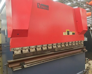 液压剪板机 250吨3.1米 亚威
