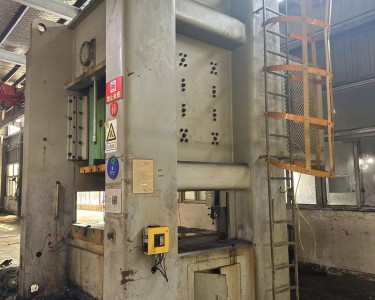 气动冲床 315T 扬力