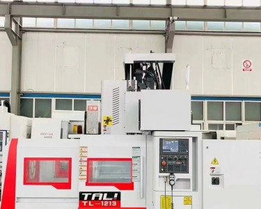 龙门加工中心 1213 台林