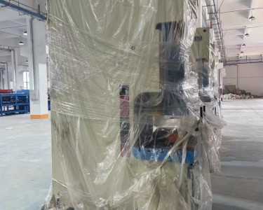 气动冲床 110T 广东锻压