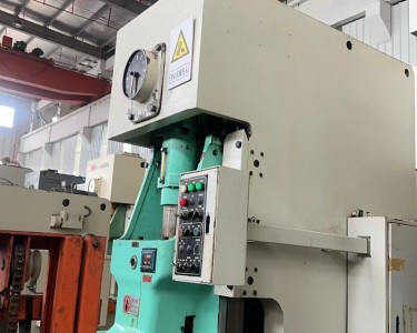 气动冲床 110T 上海二锻