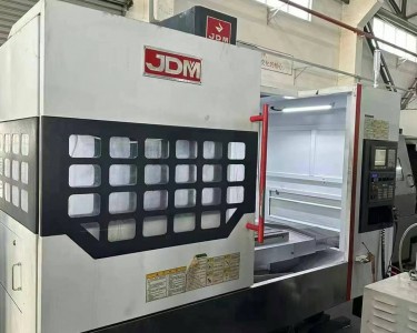 立式加工中心 1060 旭正