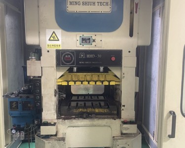 高速冲床 30T 明勖