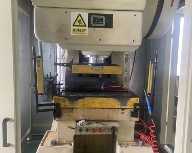 高速冲床 60T 明勖