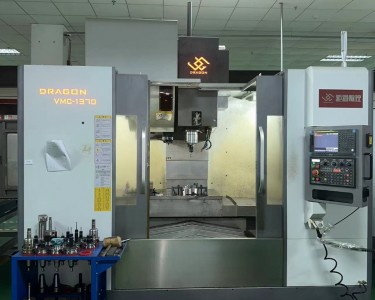 立式加工中心 1370 钜钢