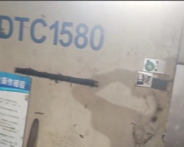 立式加工中心 1580 鼎泰