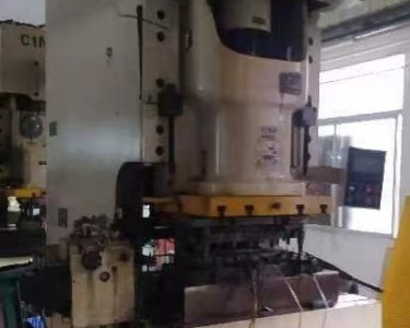气动冲床 160T 高精