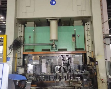 气动冲床 315T 扬力