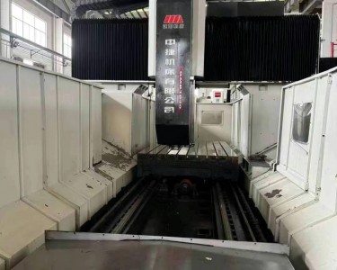 龙门加工中心 1630 中捷