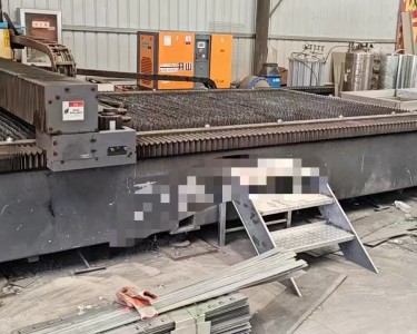 激光切割机 4020/3000W 迅镭