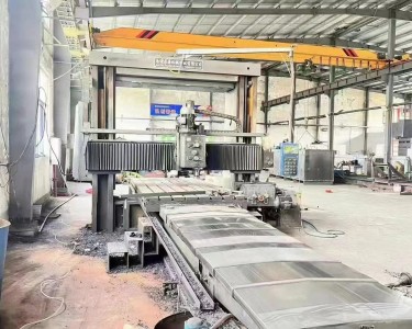 龙门铣镗床 4米 京鼎机床