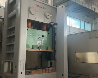 气动冲床 315T 扬力