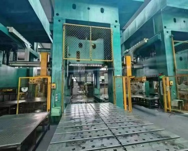 框架式油压机 1000T 弘凯