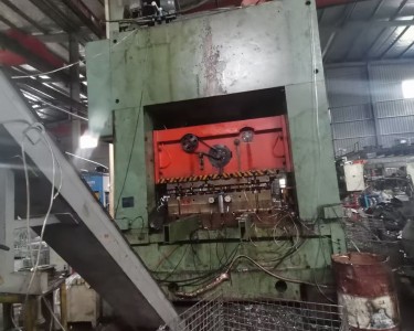 高速冲床 300T 徐锻