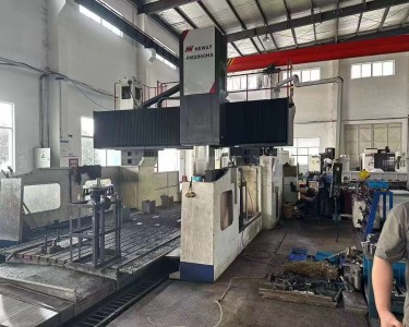 龙门加工中心 PM2060HA 纽威