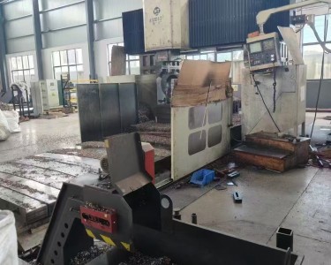 龙门加工中心 4米 海天