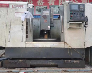 卧式加工中心 850 佛威