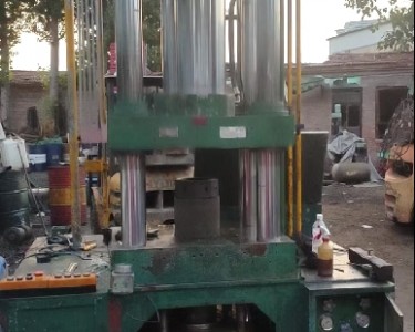气动冲床 250T 广东锻压