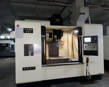立式加工中心 V11 侨柏