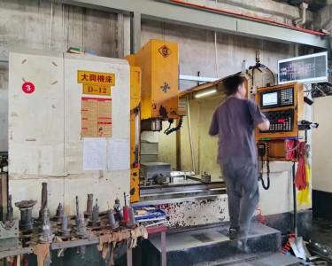 立式加工中心 1270 大兴