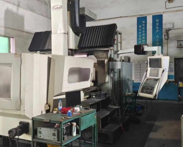 龙门加工中心 2150 协鸿