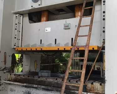 气动冲床 400T 杨锻