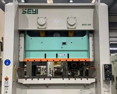 气动冲床 300T 协易
