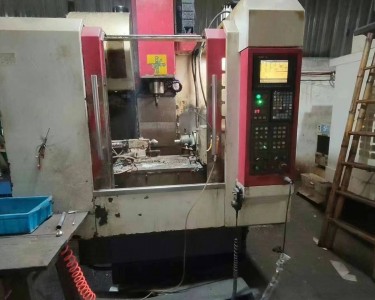 立式加工中心 650 友康
