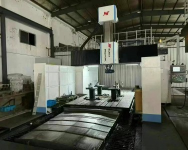 龙门加工中心 2040 纽威