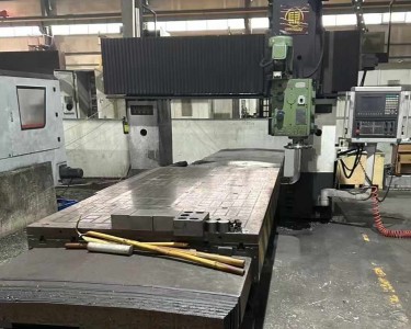 龙门加工中心 2米 坤鼎