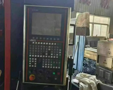 立式加工中心 750 巨岗