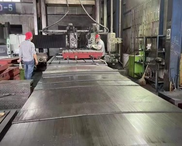 数控龙门铣床 6米 荣尚