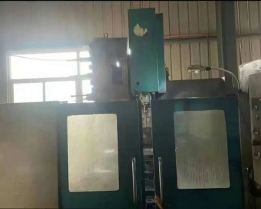 立式加工中心 1000 友佳