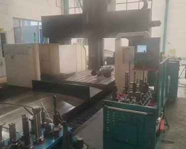 龙门加工中心 4028 海天