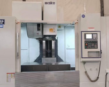 立式加工中心 1690G 中佑