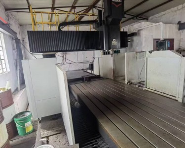 龙门加工中心 GLU28-40 海天