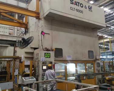 气动冲床 600T 金丰