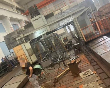 龙门加工中心 18米 多棱