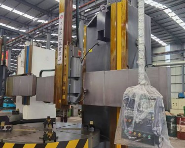 数控立式车床 2.6米 齐二