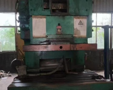 气动冲床 400T 徐锻