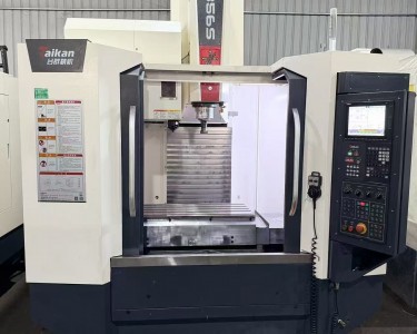 立式加工中心 850 台群