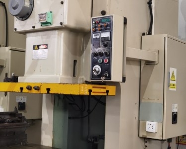 气动冲床 110T 米斯克