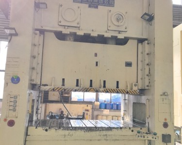 气动冲床 630T 徐锻