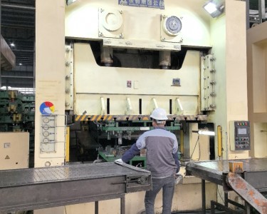 气动冲床 315T 徐锻