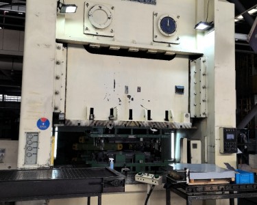 气动冲床 630T 徐锻
