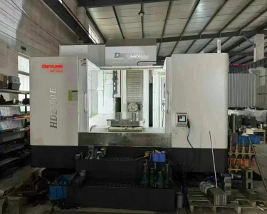 卧式加工中心 HDE-80E 徳扬