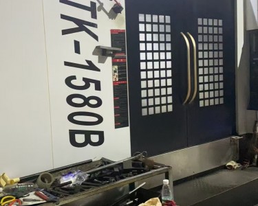 立式加工中心 TK-1580B 台克