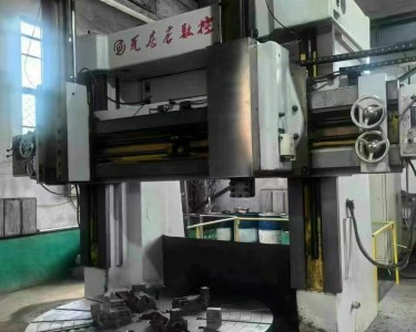 数控立式车床 C5225 齐二