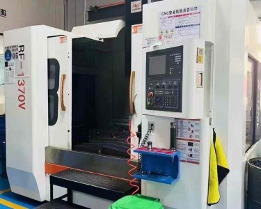 立式加工中心 1370 宝烽