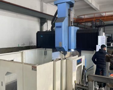 龙门加工中心 2米 斯可源